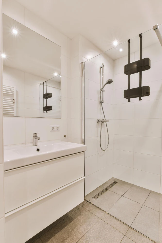 Plumbing, Electrical & Fixtures
